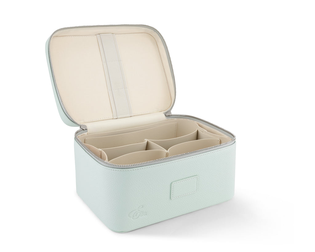 Signature Vanity Case- Medium